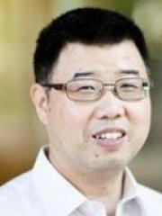 Professor Zhi Ping (Gordon) Xu Professor Zhi Ping (Gordon) Xu