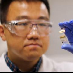 Dr Bin Luo solar rechargeble batteries for wearable electronics